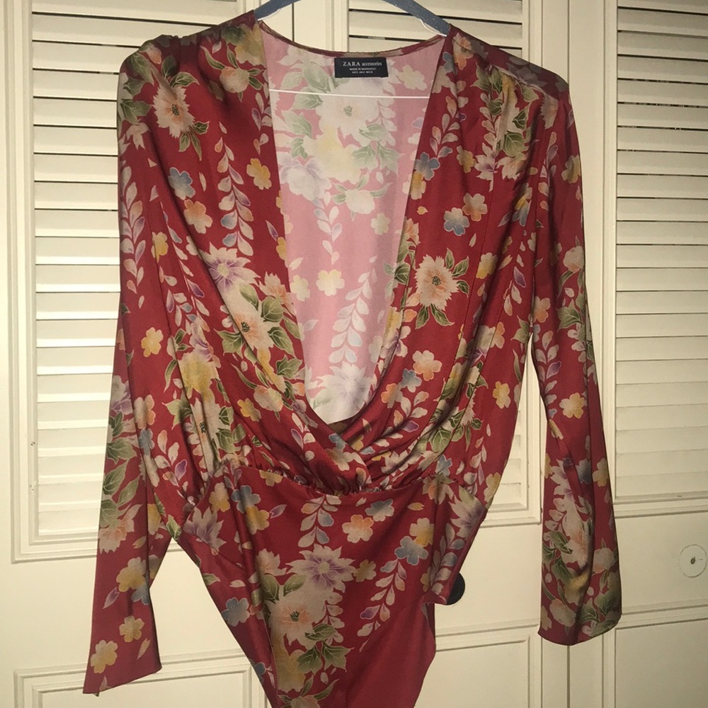 Zara floral blouse - Picture 5 of 5